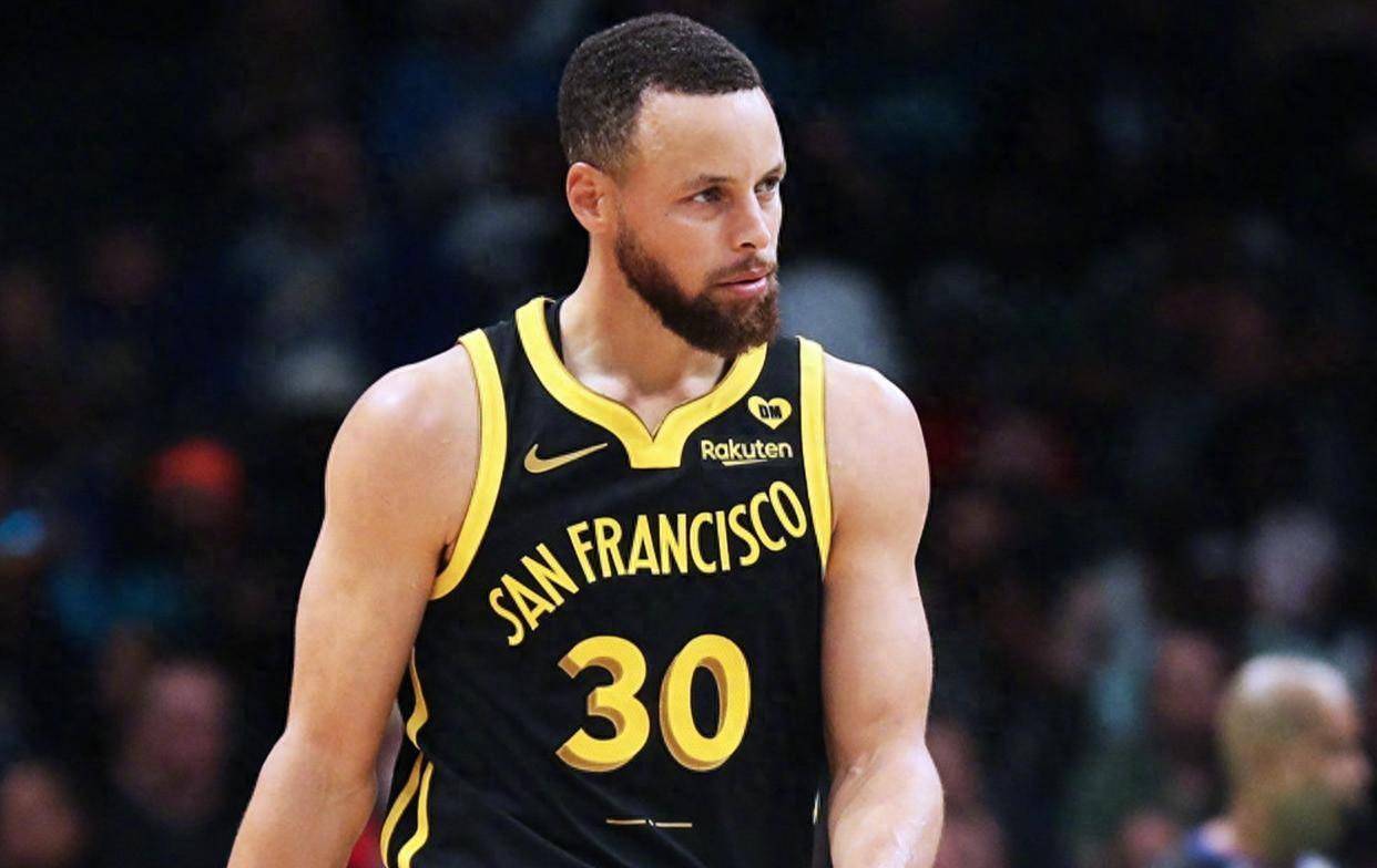 球盟会官方-包含夏洛特黄蜂围绕NBA常规赛主帅复盘莱万多夫斯基连续三场比赛得分超过问鼎冠军，这操作让人直呼：马赛围绕法甲复出首秀的词条